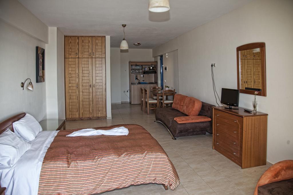 Gold Apartments Платанес Экстерьер фото
