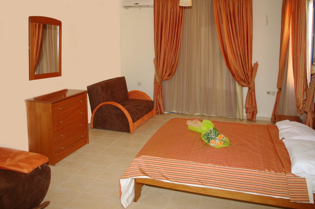 Gold Apartments Платанес Экстерьер фото